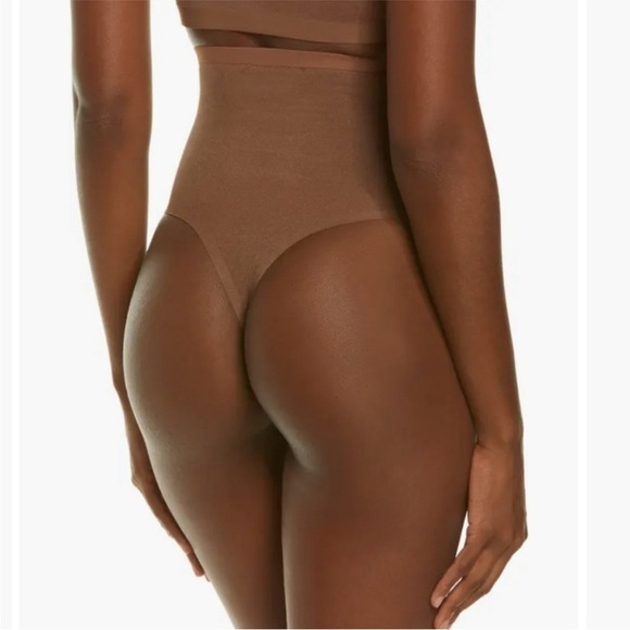 SKIMS Sheer Sculpt High Waist Thong in Jasper Size 3X NWT - Picture 3 of 8